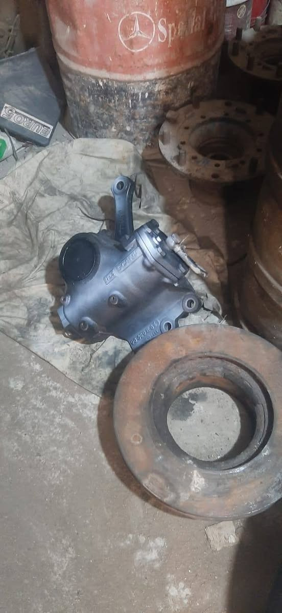 سلام عليك يوجد فلنجه بنز وتحيه مال الفينينه تصير جوه لقد ومجمع اوربي بطل ***********
