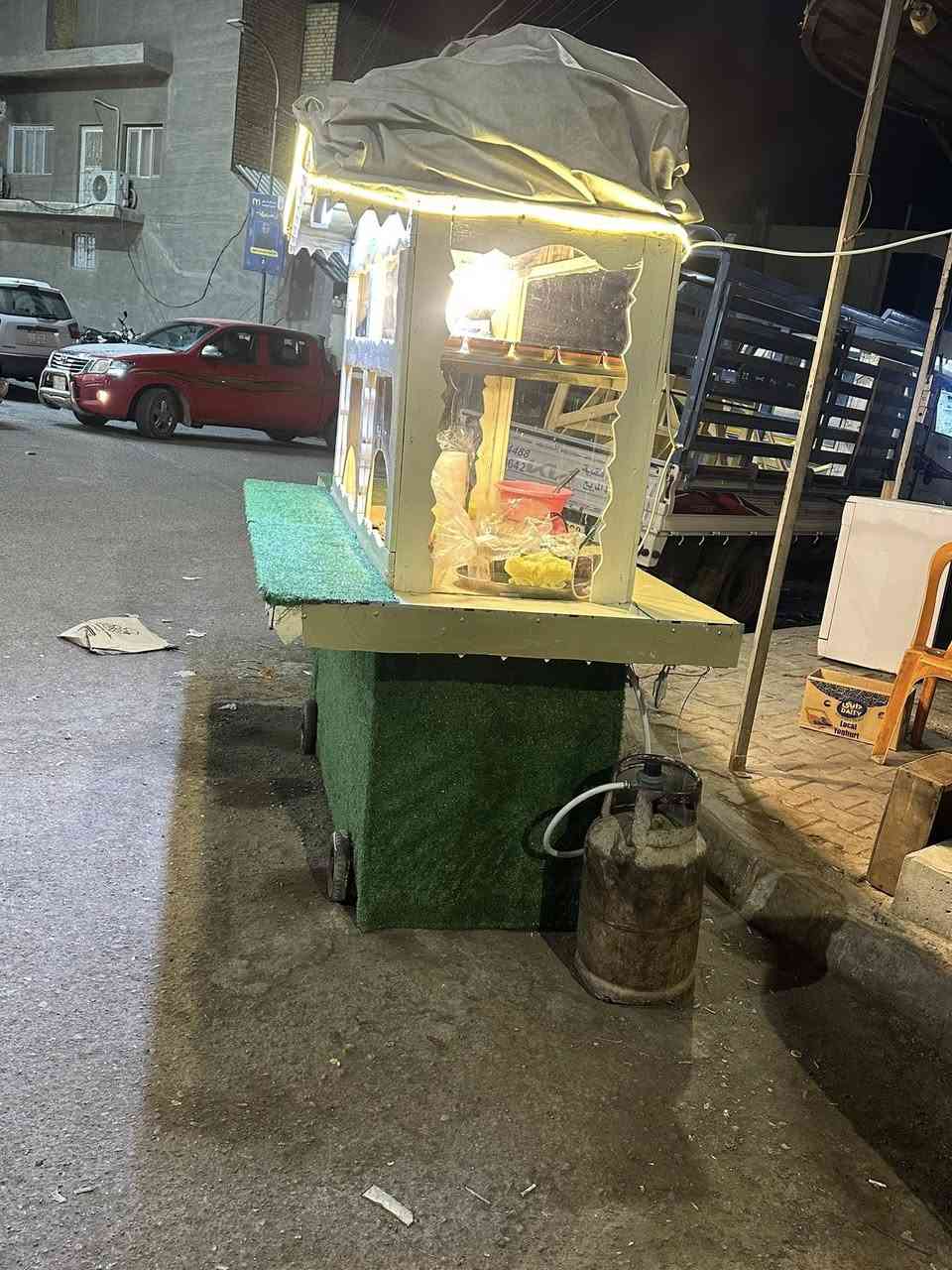 عربانه جاهزة وكاملة بها ٣ مشاعل وكهربائيات كاملة مجرد تربطهن على نقطة سعرها 300وبيها مجال للشراي
للاستفسار

‭٠٧٧٠ ٢٦٤ ٧٠١٥‬
