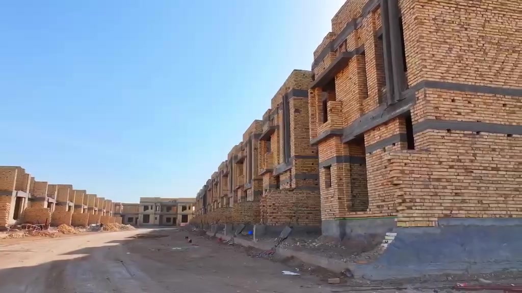 🌠وحدة سكنية للبيع  
في مجمع درة الأحرار السكني
🌠موقع المجمع مقابل موقع بناية التربيه الجديد 

🌠مساحة الارض 200م فئة طابقين اربع غرف مسقف حاليا 

🌠سعر  العقد  168 مليون  اضافة لسعر الخلو للمستفيد 

 ◽️واصل من الدفعات 40 مليون 

🛑 سعر الإخلاء  4 مليون  فقط 
رسوم العقد والتمليك ٥ مليون 
المبادرة متوفرة 

🌠وحدة سكنية للبيع  
في مجمع درة الأحرار السكني
🌠موقع المجمع مقابل موقع بناية التربيه الجديد 

🌠مساحة الارض 200م فئة طابقين اربع غرف مسقف حاليا 

🌠سعر  العقد  168 مليون  اضافة لسعر الخلو للمستفيد 

 ◽️واصل من الدفعات 40 مليون 

🛑 سعر الإخلاء  4 مليون  فقط 
رسوم العقد والتمليك ٥ مليون 
المبادرة متوفرة 

مركز البدر 

*********** 

***********
***********
