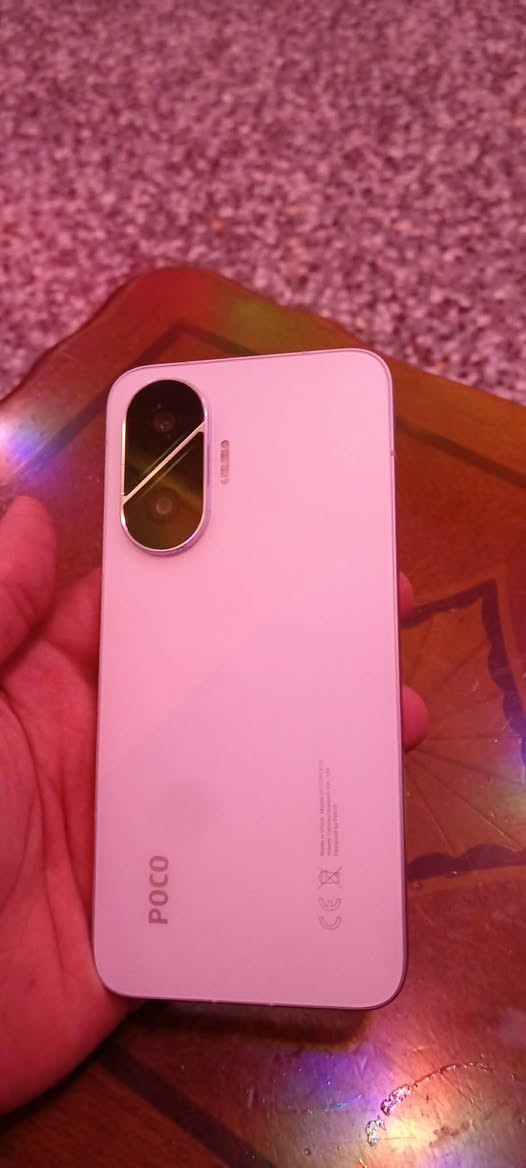 السلام عليكم للبيع بوكو F7 ذاكره 512G بطاريه 100 كارتونه شاحنه كامل غراضه ويا


**إذا كنت صاحب هذا الإعلان وتريد حذفه لأي سبب، رجاءا أرسل رسالة إلى الدعم الفني**