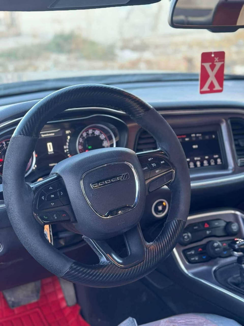 للبيع چالنجر 2016 اس اكس تي
4-قطع بدون دواخل وشواصي

محرك كير شرط الفحص

السياره بسمي تحويل ثاني يوم

محرك 6 سلندر مامفتوح

رقم اربيل جديد 

لتواصل واتساب ***********

لتواصل اتصال   ***********

السعر 135وبيه مجال بسيط داخل الموصل
