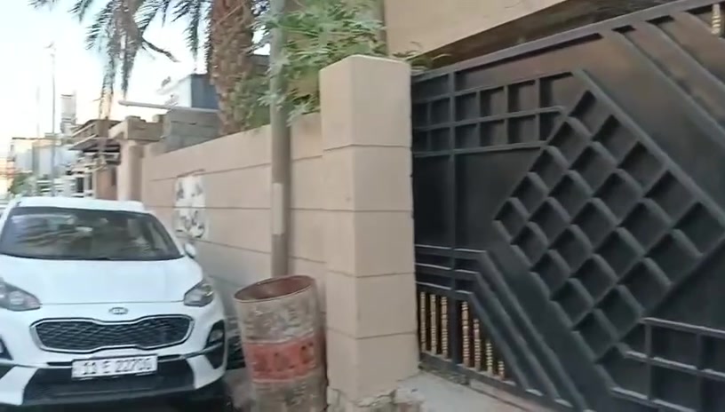 للإيجار ٣٥٠ الف قفل ماء و كهرباء على صاحب البيت

غرفة و هول و صالة و استقبال و مطبخ و صحيات

حي نزال قرب جامع عبد العزيز

التواصل على الخاص


**إذا كنت صاحب هذا الإعلان وتريد حذفه لأي سبب، رجاءا أرسل رسالة إلى الدعم الفني**
