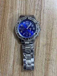 ساعة • جديدة غير مستخدمة • ضرر بسيط