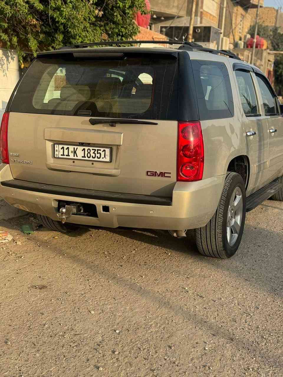 جمسي ٢٠١١
كفالة عامة مكينة گير حدادية تبريد كلها جديد مكينة ٥٣٠٠ رقم بغداد انگليزي باسمي ماشيه 189 
ناصرية مركز 
السعر 195
***********
