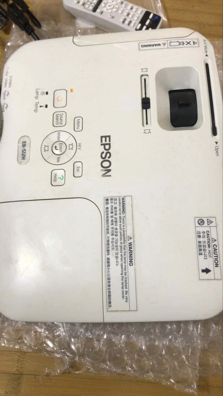 سلام عليكم. :(Epson  اصلي سعر 145
موجود توصيل لكل المحافظات


**إذا كنت صاحب هذا الإعلان وتريد حذفه لأي سبب، رجاءا أرسل رسالة إلى الدعم الفني**