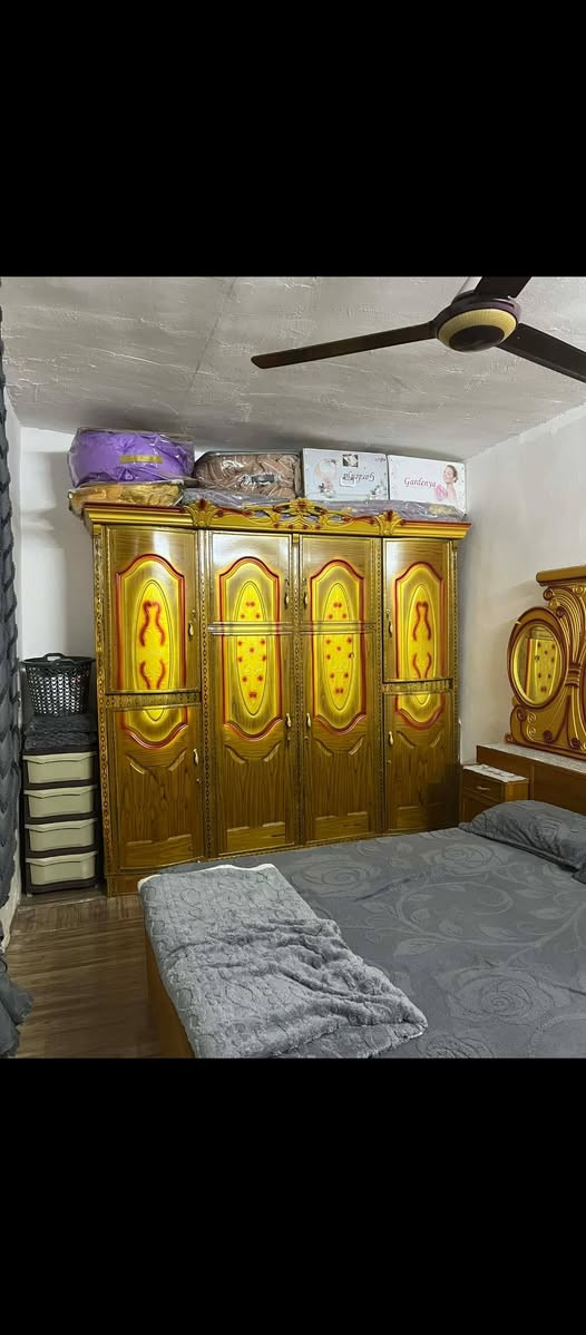 السلام عليكم غرفه نوم اربعه باب نظيفه جدا جدا ..
مكانه بغداد الشعله الرحمانيه 
الغرفه نظيفه جدا خارج صاج اربعه ملم وداخل صاج ثلاثه ملم تارس شغل وسط الغرفه نظيفه جدا 
تتكون الغرفه من ست قطع 
كنتور 
زاويه 
چربايه 
كومديات عدد ثنين
ميز مرايا 
الغرفه نظيفه وبيه اي ضرر ..
سعر مناسب جداً تفضلو خاص...
للاستفسار تفضلو خاص 
⬆️⬆️⬆️⬇️⬇️⬇️⬇️


**إذا كنت صاحب هذا الإعلان وتريد حذفه لأي سبب، رجاءا أرسل رسالة إلى الدعم الفني**