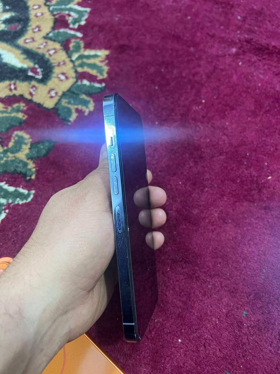 السلام عليكم ورحمة الله وبركاته 
ايفون 13 بروس ماكس
128 ...بطارية 96
مبدل شاشة  والشاشة مفطورة ممأثرة ع شي ب جهاز شغالة 100%
باقي الامور بشرط..نظافة مثل ماتوشوفون كدامكم اخو الجديد
*********** ...موصل الأيسر
