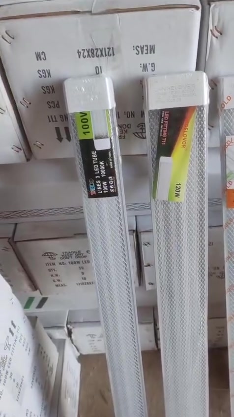 ***********
