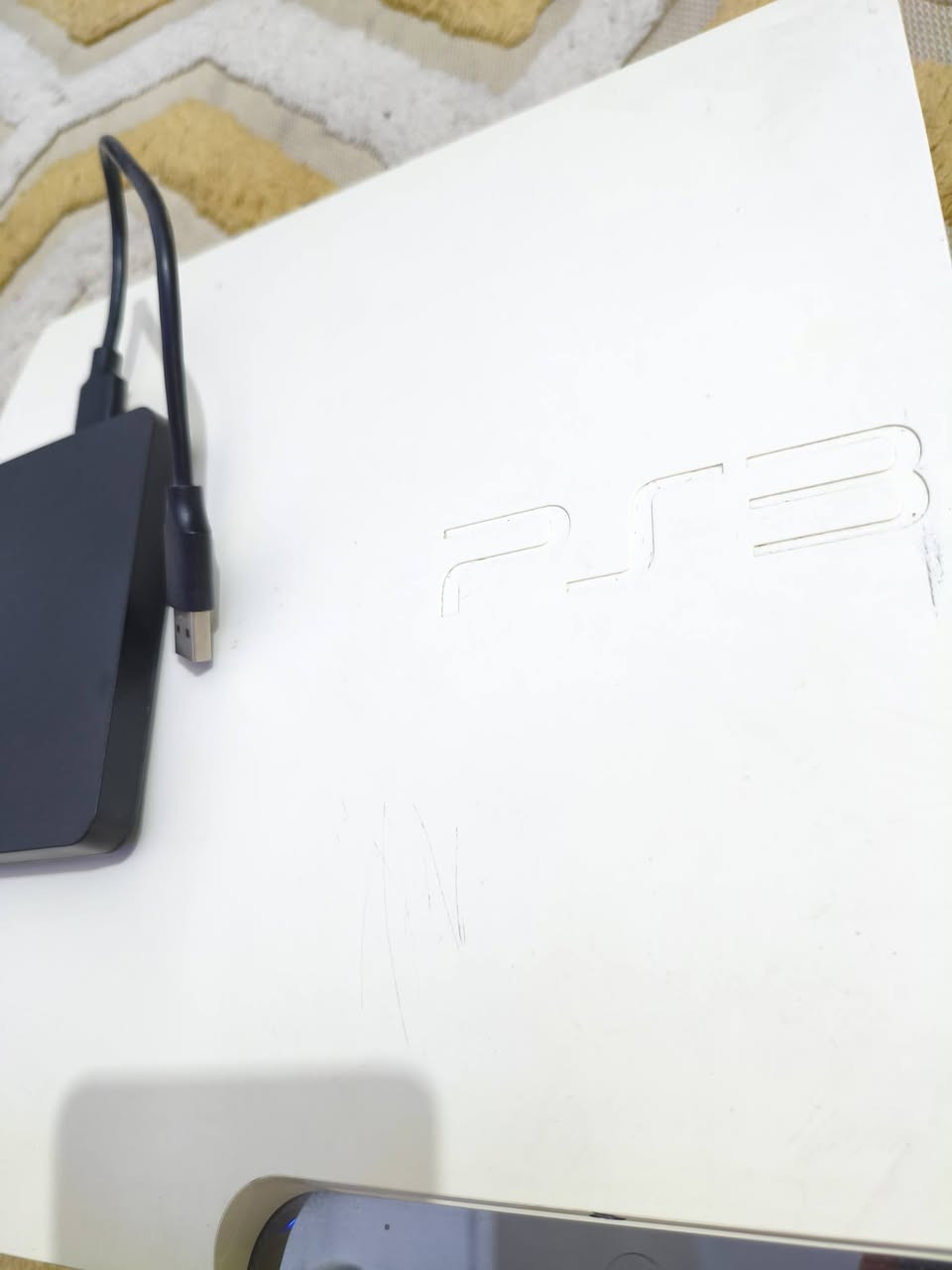 السلام عليكم ورحمة الله وبركاته للبيع بلي 3 سلم لون أبيض
الجهاز نظيف
يجي وياه 3 جوستك 
و هارد مال العاب قابل للزيادة
و كامل ملحقات الجهاز و كيبل HDMI 
الجهاز يحتوي على العاب قوية ،
جميع سلسلة اله الحرب و العاب قوية ثانية مثل ميتل گير و سبايدر مان و GTA5 و GTA سان أندرياس و غيرها...
نضام التهكير هو مولتي مان اسود يعني يشغل كل الالعاب بدون مشاكل مثل الشاشة السودا 
مشكلته ان كارتونته سيئة الحالة لان جانت بالمخزن
السعر ( 120 و بيه مجال بسيط )
مكاني بغداد العبيدي
رقمي ‏‪0777 480 5796‬‏
