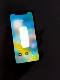 آيفون ١١ • عادي • بطاريه ٨٨