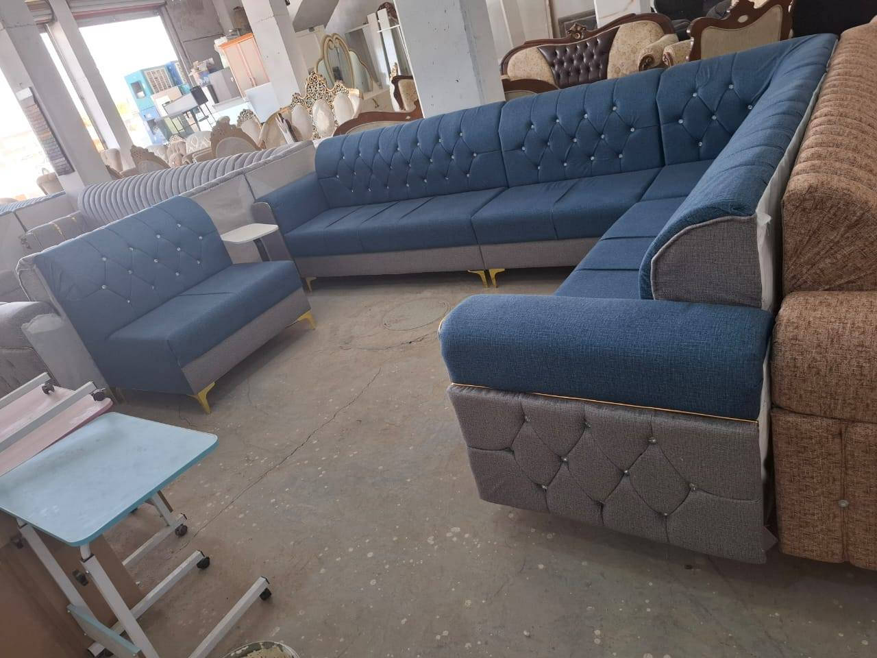 #عرض_العيد.... تفليش الاسعار
تعديل وتبديل
كافه الاقمشه
 والديكور
  لتخامه والدواوين  البلوك
تبديل الاسفنج
تبديل الاقماش
تعديل ديكور
سياره تاخذه وتجيبه جاهز
شغل تخامه ودواوين جديد 
الاستفسار واتساب
***********
