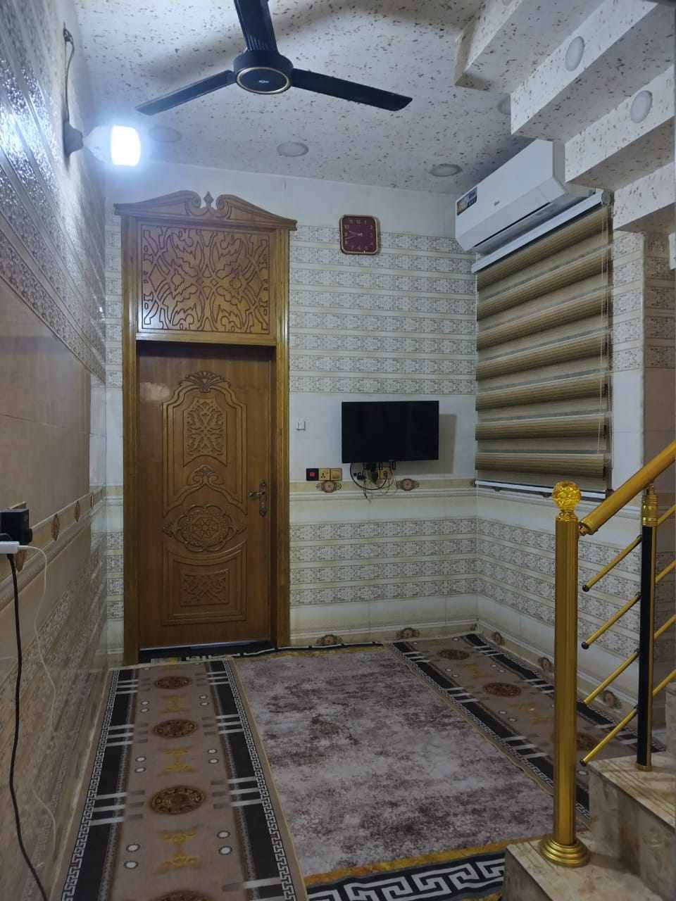 السلام عليكم
متوفر بيت 100 م طابو صرف طابقين
بناء جديد الطابق الثاني ماكامل
متوفر كافه الخدمات موقعه حي النظال
قرب مدرسة الوسام
سعره 100 مليون
للإستفسار عالخاص او زوروا مكتبات شارع المدرسي او الاتصال على هذا الأرقام
***********
***********
