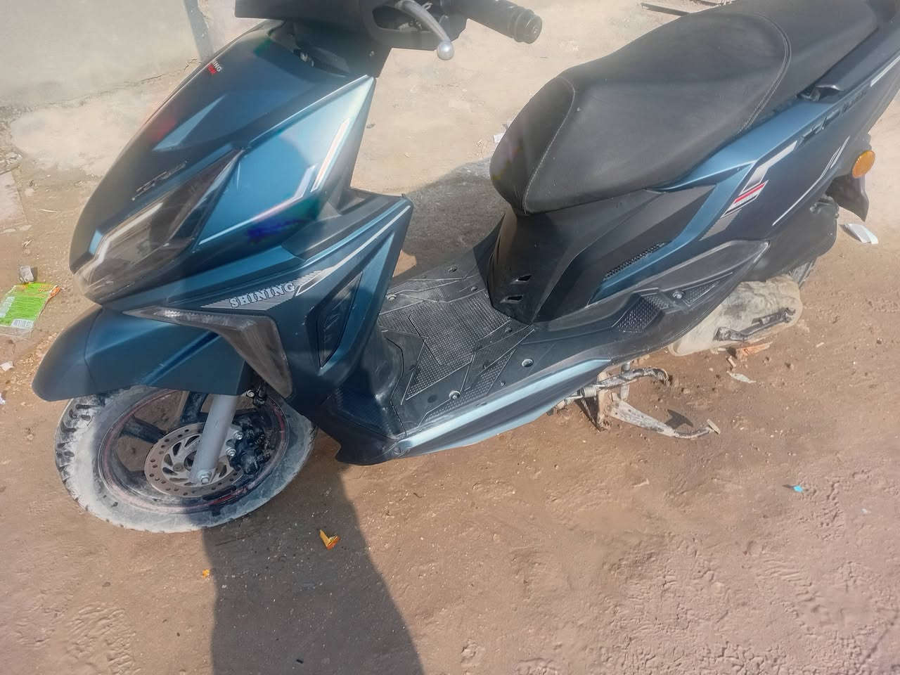 سكنز جامبو للبيع صاله 3اشهر طالعه من الوكيل مابيه اي نقص دبل اشاره يمنه يسره عالي ناصي عداد إلكتروني نعومه خرسه جاهزه من كولشي السعر خاص او رقم واتساب *********** (***********
