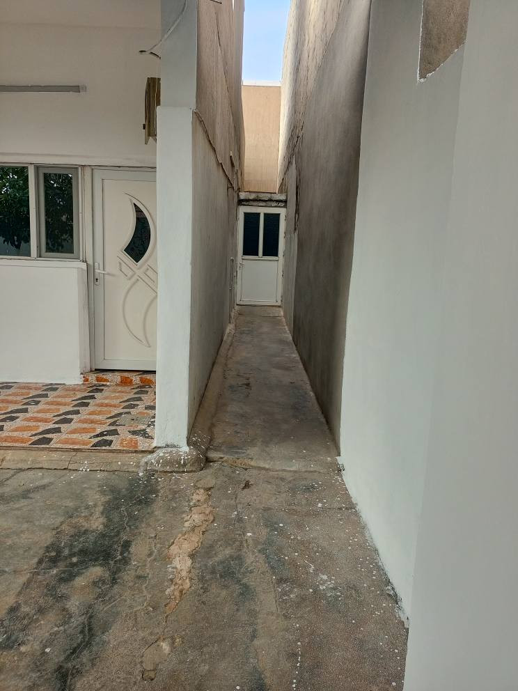 بيت 200 متر فول خدمات بنج علي قرب مجمع لؤلؤ سعر 65 مجال *********** كركوك, العراق
