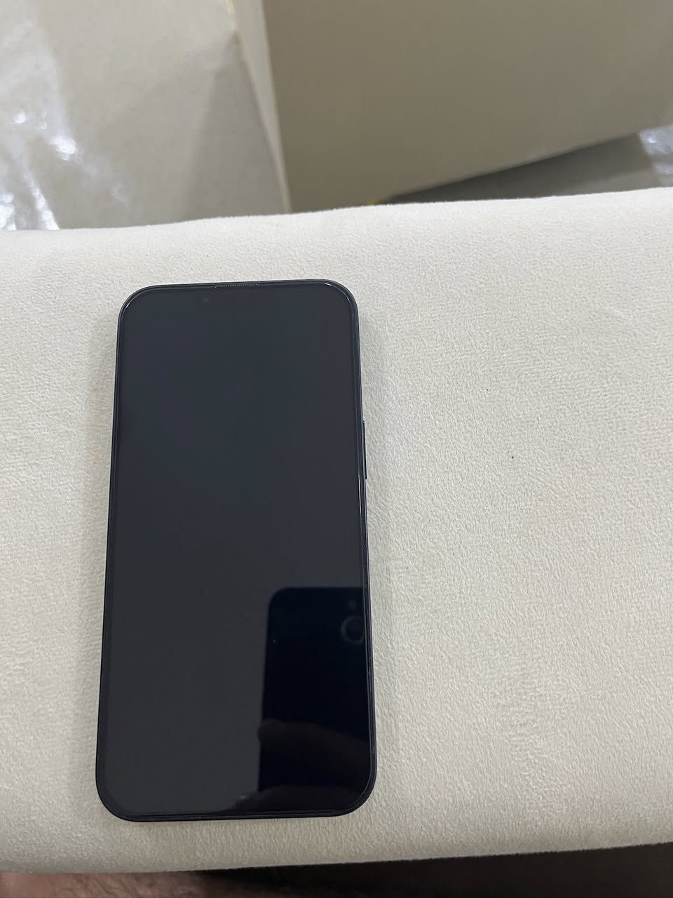 السلام عليكم ايفون 13شرق اوسط جهاز بلادي ع وضع شركه اي شي مامبدل بي ذ 128 ب 96اتصال ***********
