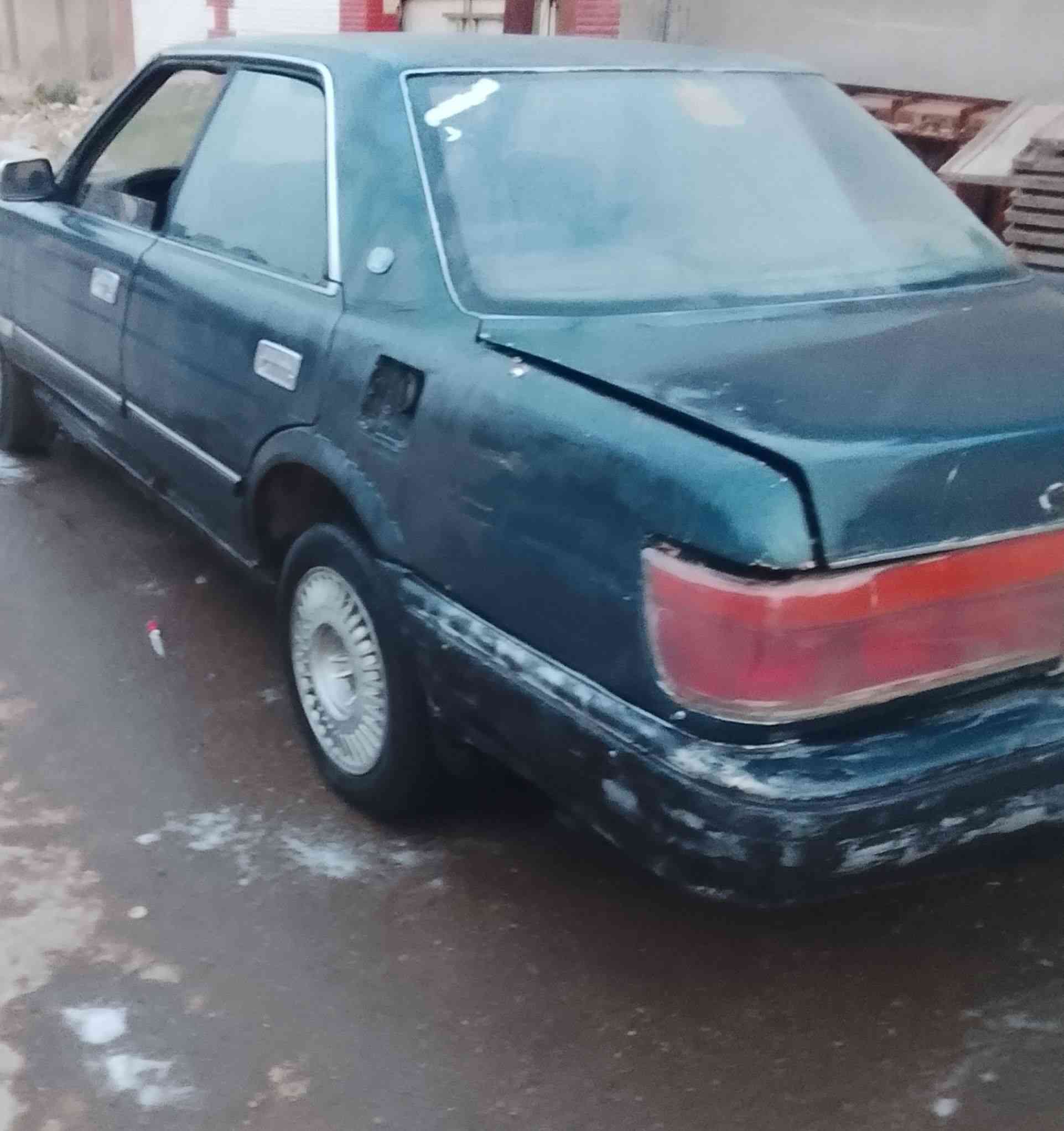 السلام عليكم هارتوب للبيع موديل 91 رقم ديالى انجليزي باسمي مكان السياره بغداد سعر 27 ا محرك بطه اتصل بي خير وتدلل.  ***********
