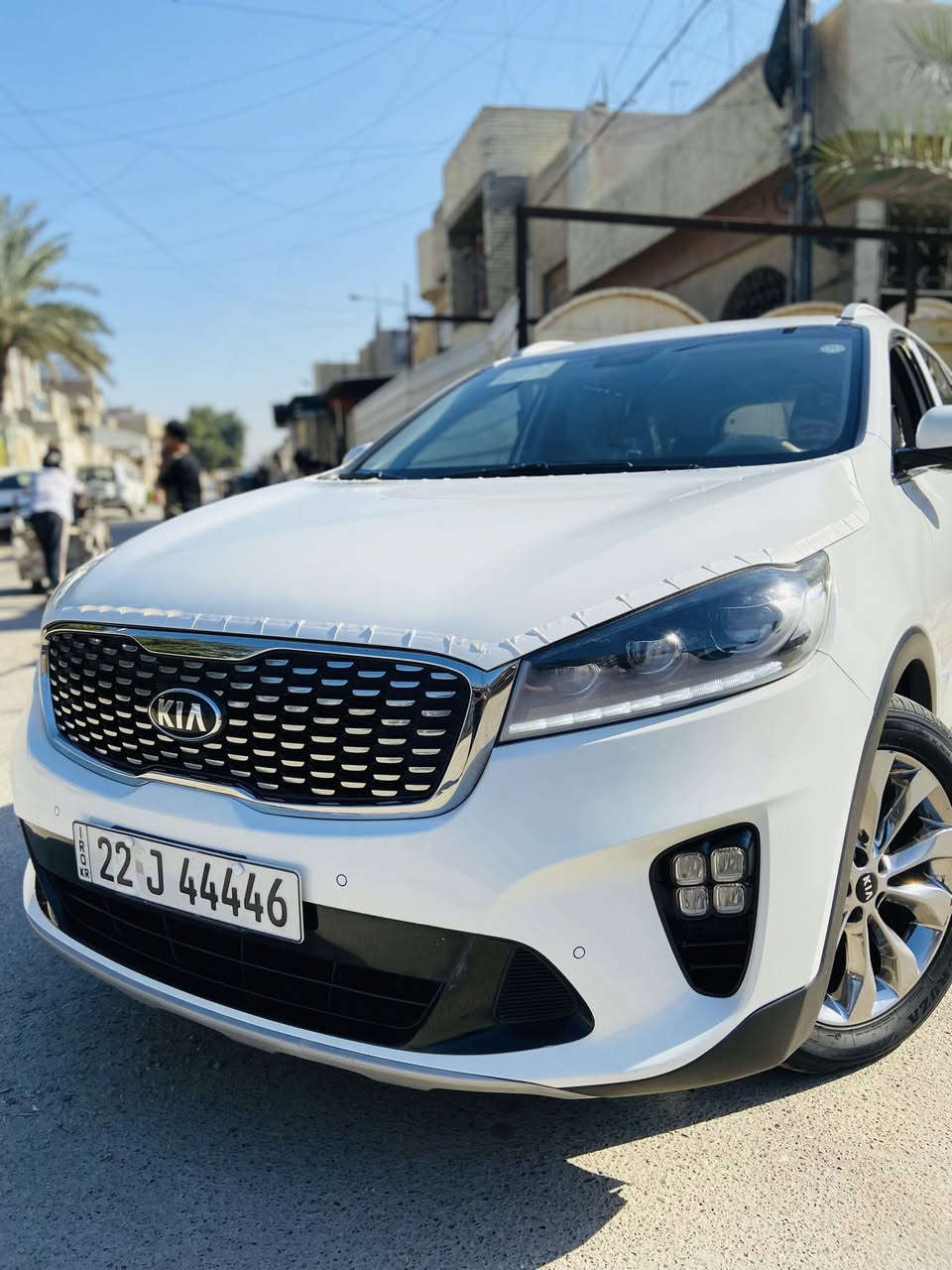 سياره للبيع كيا سورنتو موديل 2018 شكل 2019
السياره خليجيه مكفوله كفاله عامه من الصبغ ماعدا بارد قليل بقبق الجنطه 
رقم اربيل الدولي الجديد … علماً ان الرقم مميز اربيل 
السياره ماشيه 100 الف 
المواصفات:
بصمه 
دخول ذكي 
كشنين كهرباء 
كشنات جلد لونين
تحكم استيرن جهتين
ويل جبير 19 كروم
لد نهاري
3 قطع تبريد 
7 راكب 
باب الخلفي كهرباء 
بردات خلفيه 
مري شفط 
درايف مود 
اوتو هولد
مانع منحدرات 
شاشه اصليه كامره دواره
حساسات اماميه خلفيه اصليه 
مكاني بغداد وهذا رقمي ***********
