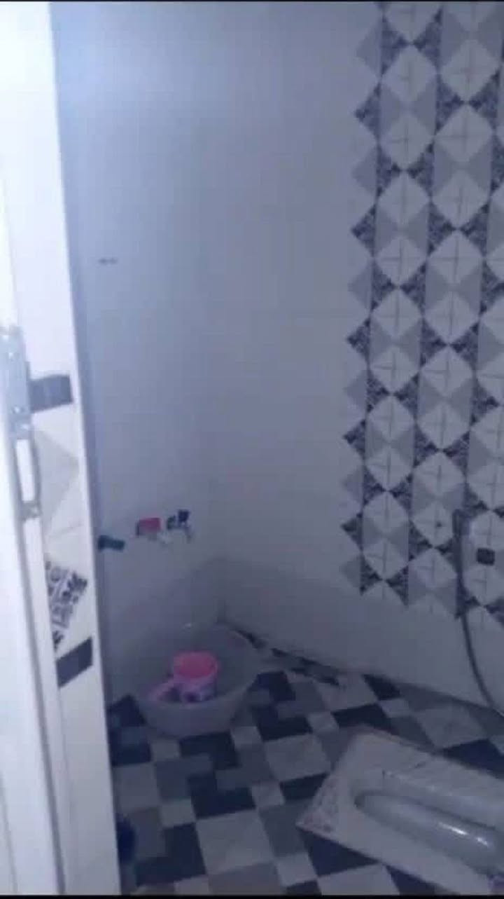 عزيزي العرصه 100

البناء 60

طابو زراعي 

25
الوجه 5 
النازل 20

السكف صب شييش 

العنوان علوه الفحل 
نهايه شارع الفلل 
قرب صوره الامام العباس تفاصيل اكثر وتساب ***********
