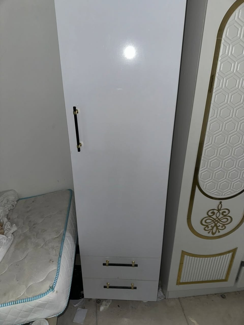 للبيع غراض نضيفه كلش
كنتور ابو بابين 65 الف
كنتور ابو باب 45 الف
جربايه هيه ومندرها الطبي الاصلي 65 الف
***********
