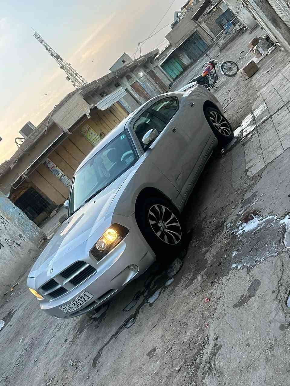 السلام عليكم دوج جانجر 2008 اصل سياره مكفوله من الصبغ الضربه والعيب الشرعي سياره وارد كندي سياره كارتون سياره تبريد حداديه مكينه كير اكسن كلهن كفاله تخم تاير ساره برغي معوزه سنويه ال 30 رقم دولي بصره السعر 95 وبيه مجال قليل عنوان ميسان العماره التواصل على هذا الرقم***********. ***********
