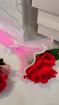 هدايا عيد المعلم • ورده • توصيل محافظات