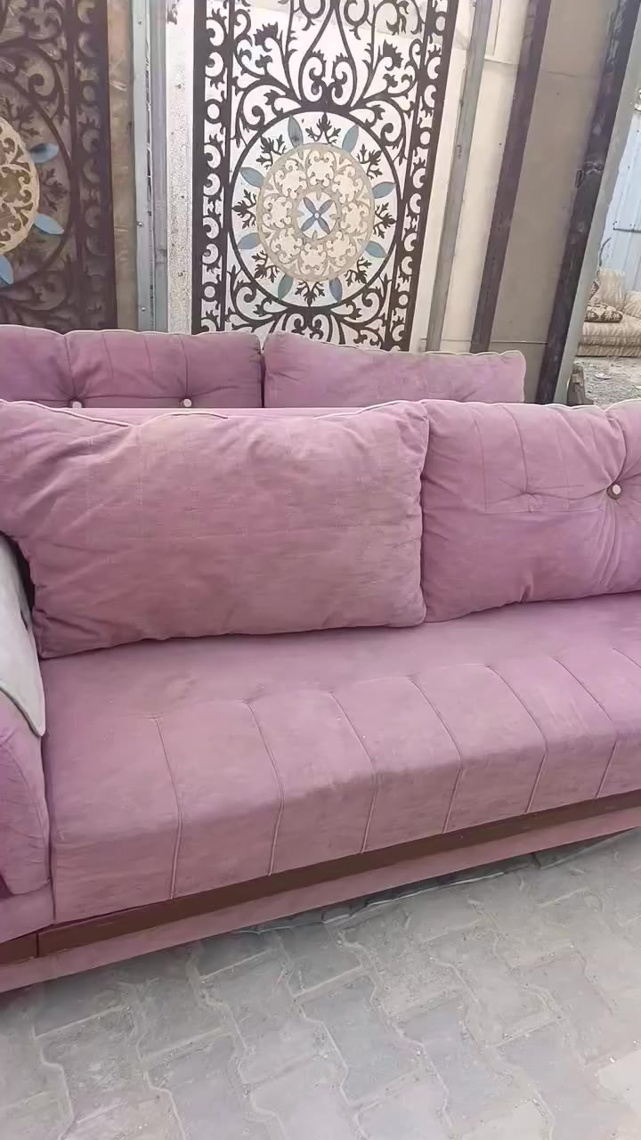 تخم 10 مقاعد ب200 وبي مجال 
اليحب يتفضل خاص مكاني بغداد مدينة الصدر 
رقم الهاتف ***********
