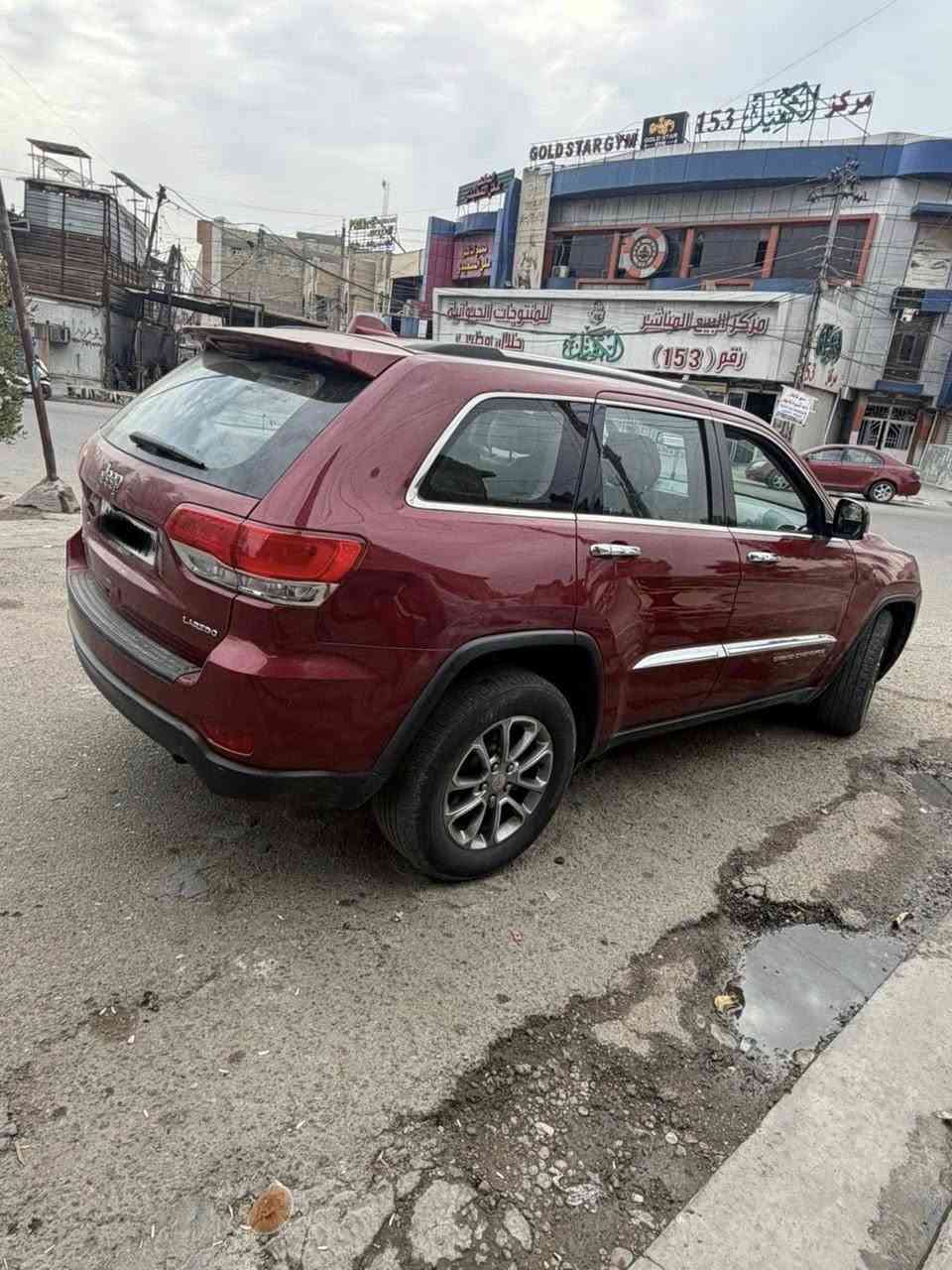 كفاله عامة السياره 
جاهزه من كلشي السيارة 
كل نقص مابيها 
رقم إنكليزي الجديد بغداد 
سنوية جديده 
بااسمي السيارة 
موصفات 
فتحة 
داخل جلد 
دفع رباعي 
كشن كهرباء 
معروف موصفات الاريدو 
مكانها بغداد حي العامل 
السعر 230 
للاتصال 
***********
