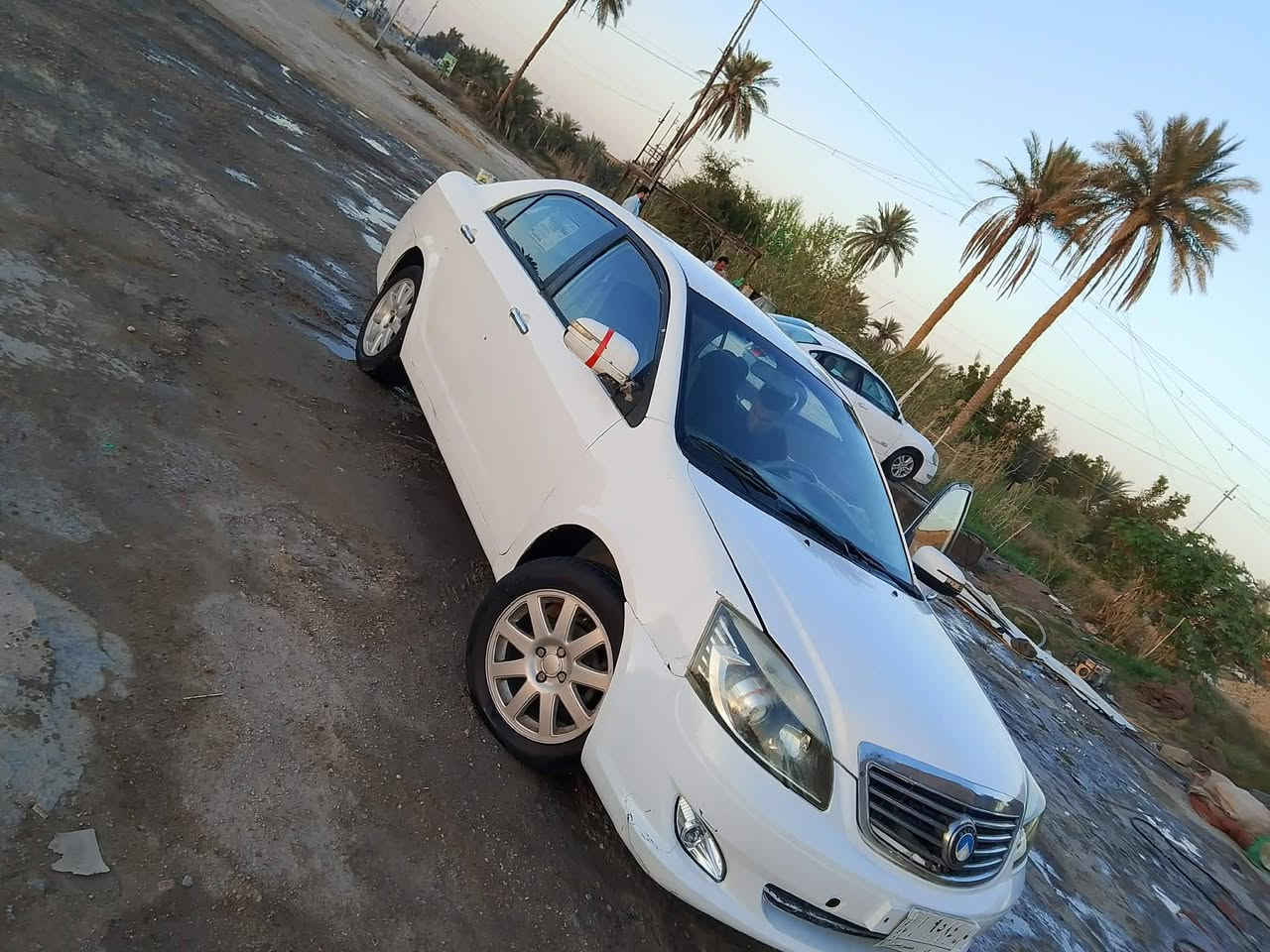 السلام عليكم جيلي موبل ٢٠١٣ جديده جاهزه كير مكينه جدد حداديه جديده كهربائيات شغاله سياره مال جناي تحويل ثاني يوم تخم تايرات رقم ذيقار سياره بيهه صبغات بيع او مراوس سعر ٥٢ وبيهه مجال عنوان ديوانية. ***********
