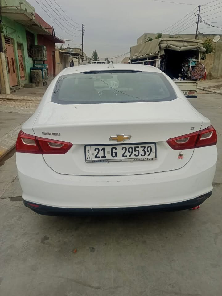 ماليبو للبيع و المراوس رقم السليمانيه دولي سنويه جديد بيها بطاقه بنزين شرط الوكاله والتحويل سياره  جديده كير ومحرك بالشرط كير أوتوماتيك سعر 85 ورقه هذا رقمي *********** مكان سيارة كركوك 
 
موجوده صور الحادث ….
