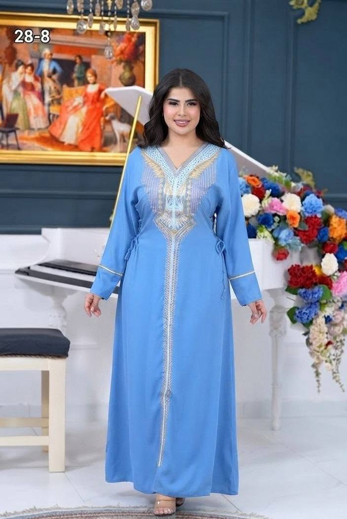 خامة كشمير مطرز موديل برنسيسة شرايط بالخصر. كشمير بارد
شغل تطريز مع ستراس لامع ✨
قماش ناعم، خامة مكفولة ✅
📏 2Xl. 3XL. 4XL. 5XL
💰 سعر الدرزن 90 الف
الدرزن 6 الوان 
🚚 التوصيل متوفر لجميع  محافظات العراق


**إذا كنت صاحب هذا الإعلان وتريد حذفه لأي سبب، رجاءا أرسل رسالة إلى الدعم الفني**