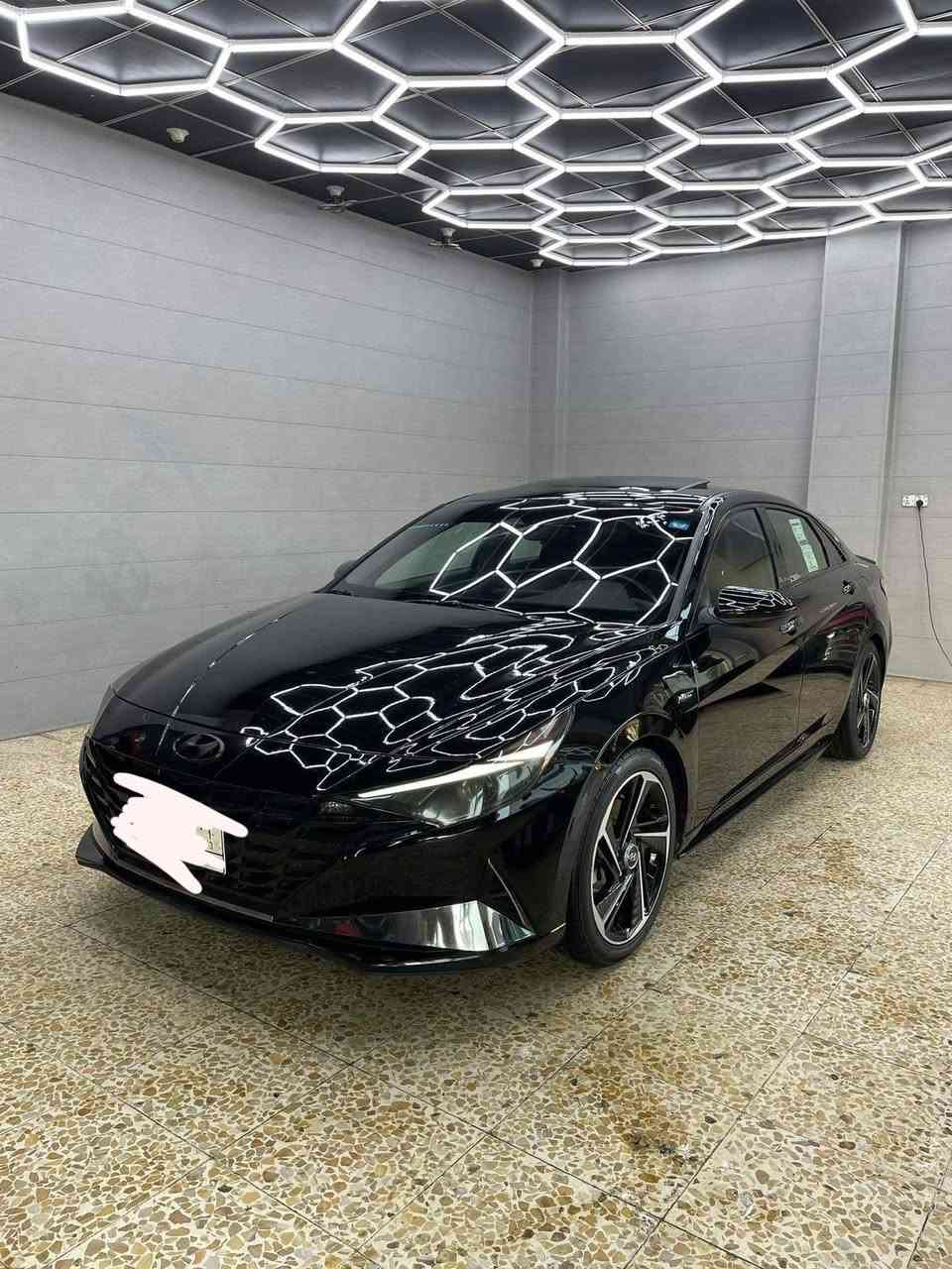 يا الله بسم الله 
الحلوه والقويه للبيع او للمراوس 
النترا N Line موديل 2022 صاروخ تجي مكينه 1600 تيربو 
السياره طياره ما شاء الله عليه شلعه ومعدل 
الحلوه فول مواصفات للأخير من بصمه وسلايد وشاشه 
شحن واير ليس
كامره خلفيه دواره  ترحيب ونقاط عمياء 
تحديد مسار بيه ورادا 360 درجه حبايب 
صندوق ذكي وكشنات هيتر جلد  حساس خلفي والويل رياضي وعليه تايرات تو سايس 
وعليه ادامه كامله جديده ومبولشه جديد وعليه نانو سيراميك 
حادثه بسيط ان شاء الله 
قطعه ونص صبغ وقطعه تبديل حبايب بلا لغد ولا شاصي ولا دواخل ايرباك واحد طاك وراجع سستم 
السياره ماشيه ٦٦ الف 
كير عادي صاروخ 🚀 
وسوناره بالمنشور عليه اكزوز ابلادي 
معروضه للبيع او للمراوس بسعر 138 وبيه مجال ان شاءالله 
مكانه بغداد حي الجامعه او الدوره 
رقمه الجديد  بأمسي سنويه وهزه جديده تحويل مباشر ببغداد تتحول
***********
