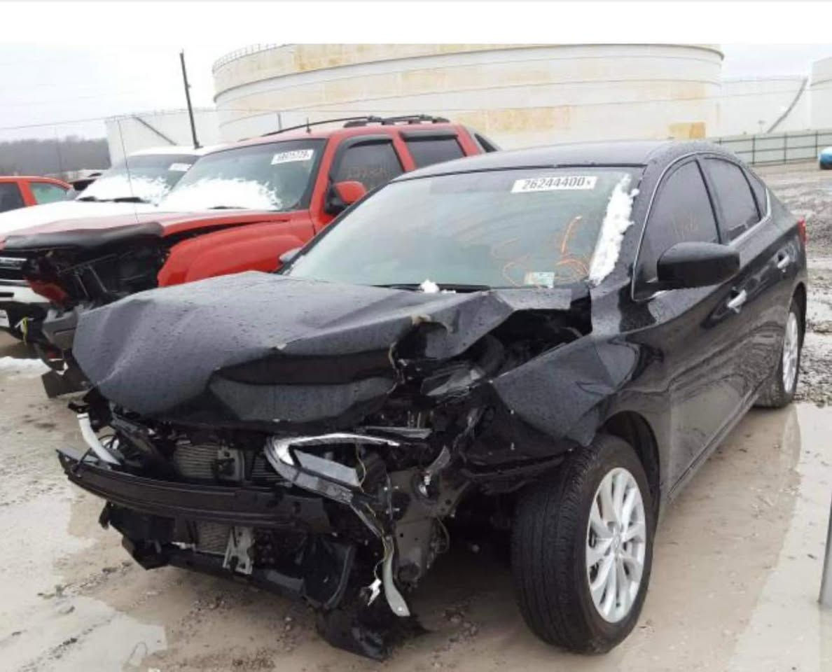 السلام عليكم
للبيع
سنترا 2019
وارد امريكي
لون اسود
مكينه 1800
مواصفات SV
الضرر موجود بالصور 
رقم بابل مشروع وطني 
الكير مجفت بي مراوح
واكو صوت بالصدر 
السعر 90 ورقة قفل
مكان السيارة بغداد حي الجامعة 
للتواصل ***********
