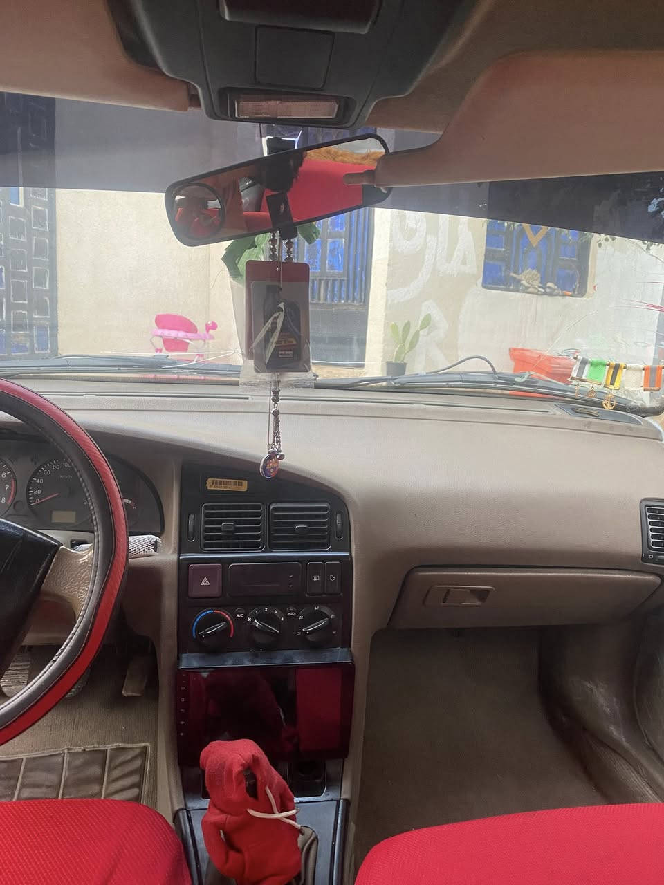 سلام وعليكم بيجو 405مديل 16كير مكينه حلوات بلنسبه للكشر تجي وشوف ماريد اكلك كذ وكذ السعر 37وبيه مجال حداديه نص عمر وراعيه يريد تبريد شغال تحويل رقم ***********
