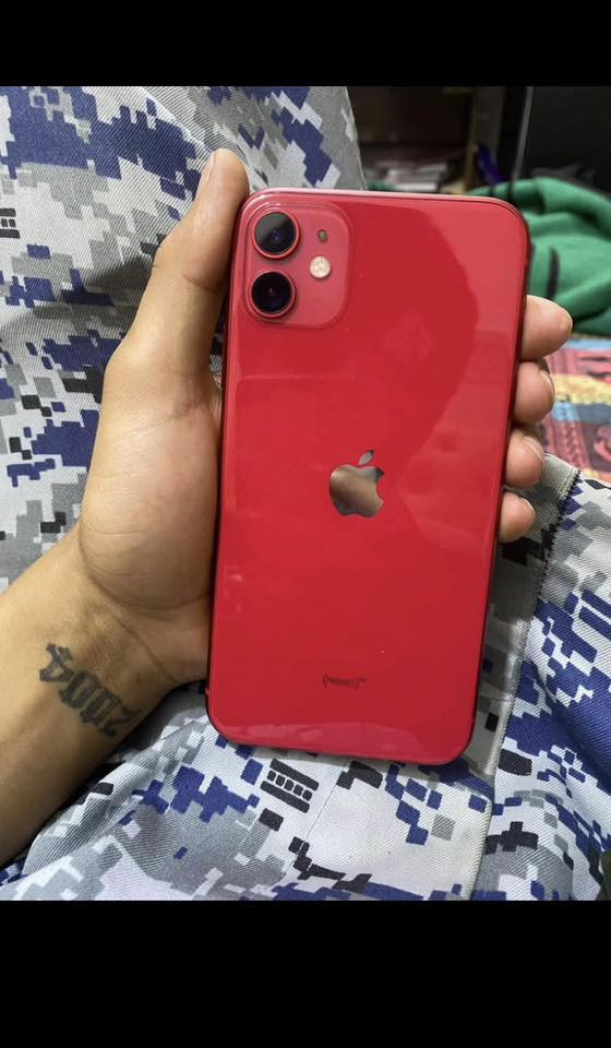 السلام عليكم 
ايفون 11 عادي جهاز ماستر وتر بروف ذاكره 256 باكيت سلم الحديث بطاريه 82 مكفول من زلغ جديد السعر 375 عنواني ناصريه مركز للاستفسار اتصل او واتساب :***********
