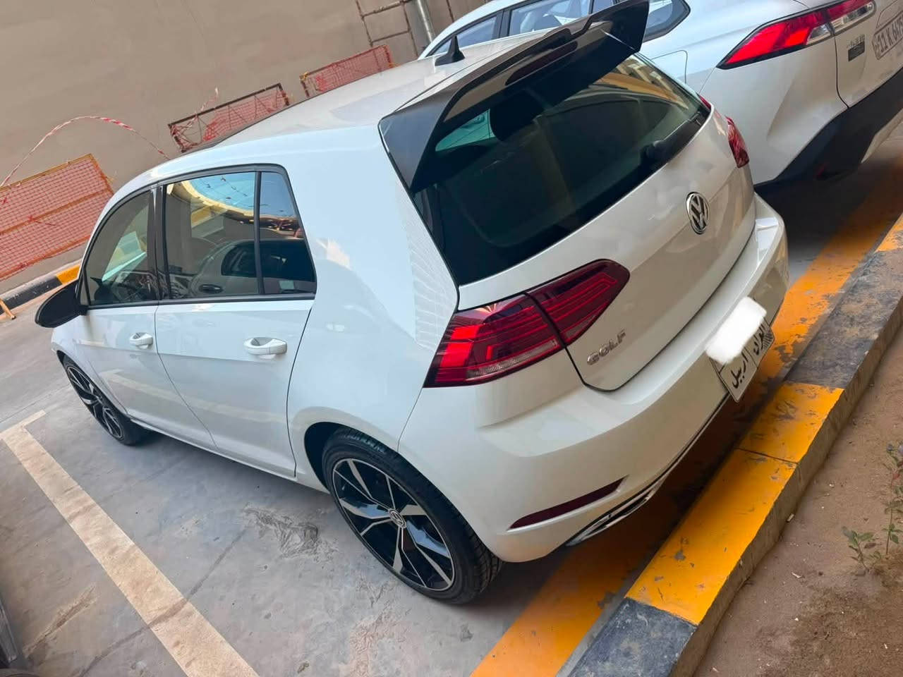 سلام عليكم 

كولف TSI 2021 - محرك 1400 turbo

وارد أمريكي - رقم الشاصي ( 3VWG57AU1MM012426 )

كشنات جلد - تدفئة مقاعد - بصمة - شاشة لمس - كاربلاي

كشنات كهرباء - رادار - فتحة سقف - كاميرا - حادث جاملغ مبدل
ايرباك طاگ دبل  - ماشية 71 كيلو - نظام ايكو  -  نقطة عمياء

السعر 135.000$

العنوان بغداد - حي الجامعه


**إذا كنت صاحب هذا الإعلان وتريد حذفه لأي سبب، رجاءا أرسل رسالة إلى الدعم الفني**
