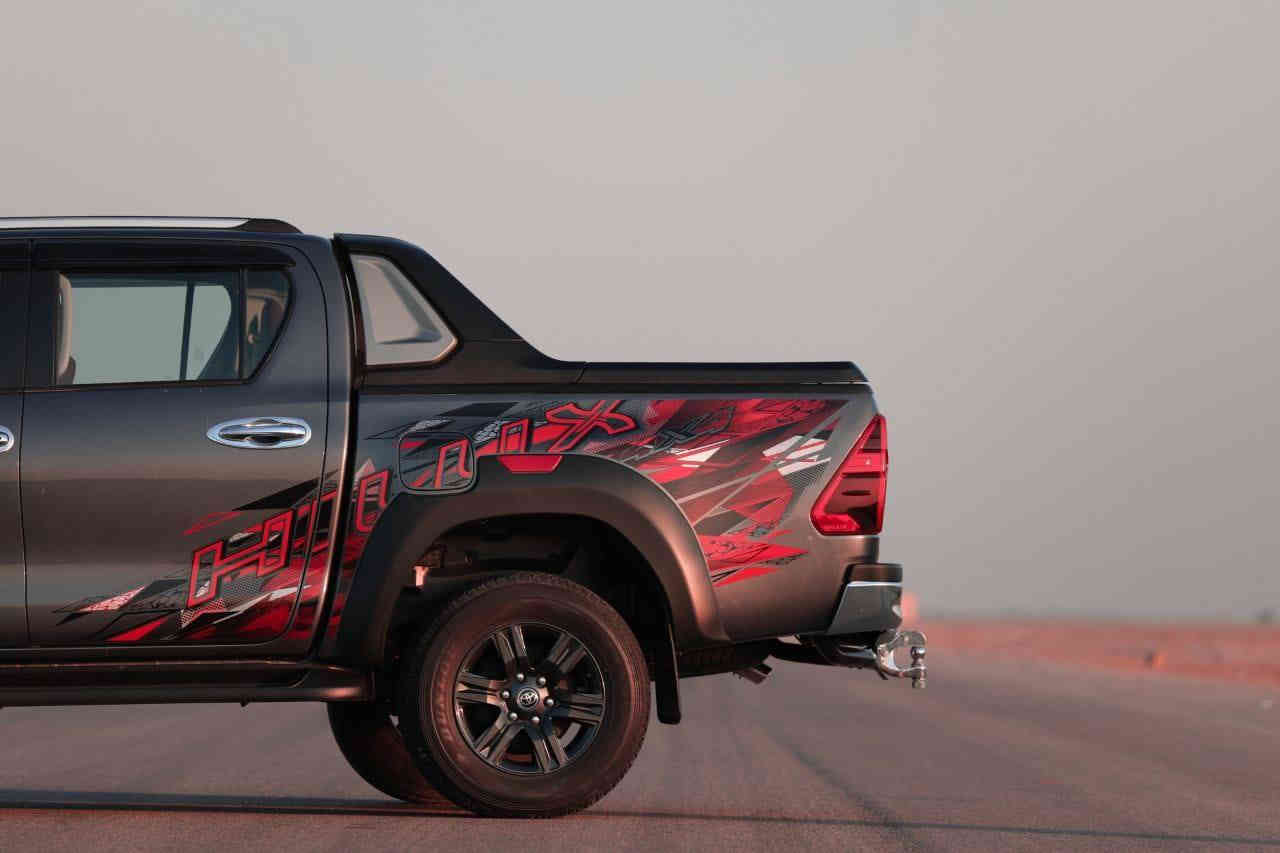 السلام عليكم 

هايلوكس تي ار دي 2023

المحرك:- ٦ سلندر

الون:- فيلي

فئه:- TRD 

ماشيه السياره :- 94000
السيارة بيها بنيد مبدل بدون ايرباك

المواصفات:-

السيارة وارد خليجي جيهان

رقم أربيل 

مري تنطبك اوتو 

شاشه تدعم كار بلي واندرويد اوتو

شاحن وايرلس 

قطعتين تبريد 

بصمة ابواب

بنيد جكات

شاشة اعطال ذكيه

لايتات بدي بلادي مال شركه

لد داخلي بجميع الابواب 

السيارة ادامة جديدة

عليه تخم تايرات جديد 80%

السعر 335$ وبي مجال 

مكان السياره الكوت 

الرقم :- ***********
