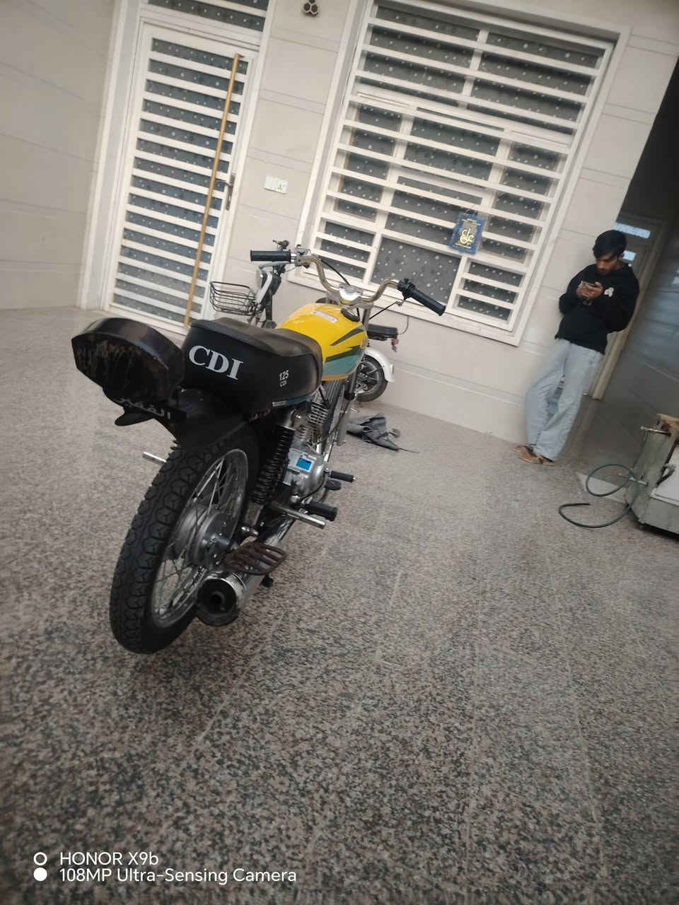 سلام عليكم نامه شلامجه صبانه  ما محطوطه عل مكينه   مديل ٢٥ شاصي  ١٦بارت محور نامه أوراق كامله مكاني ناصريه حي اور سعر خاص رقم الهاتف ***********
