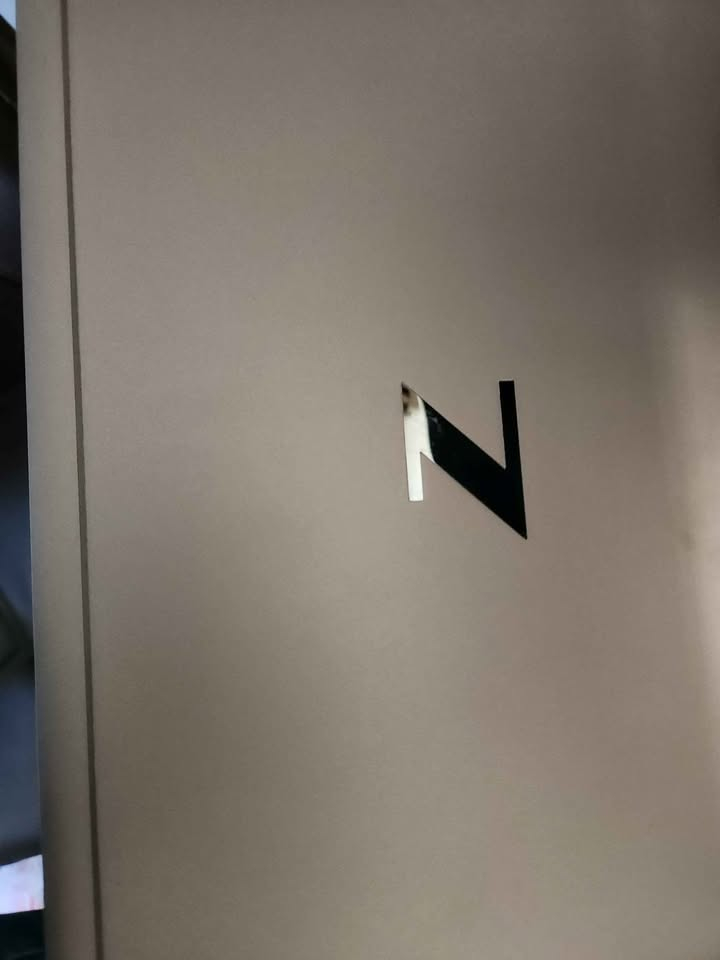 السلام عليكم 

لابتوب ووركستيشن Hp zbook fury g8 افخم فئة من hp 

مواصفات عالية للبرامج الهندسية الثقيلة والمونتاج والالعاب 

معالج core i7 جيل 11 فئة H

كرت شاشة خارجي RTX A2000 4gb 

رام 16 

Ssd nvme 512 samsung 

شاشة 15.6 fhd 

نظافة عالية مع ضمان شهر 

السعر 900 الف 

تواجد اربيل وموجود توصيل للمحافظات

تواصل ماسنجر او واتساب ***********
