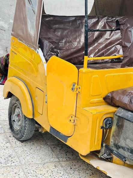 تكتك 21 سنويه ورقم الكشره مكفوله من صبغ ولمعجون محرك مجفت خير من الله سعره 6700 وبيه مجال مكاني حي شرطه
***********
***********
