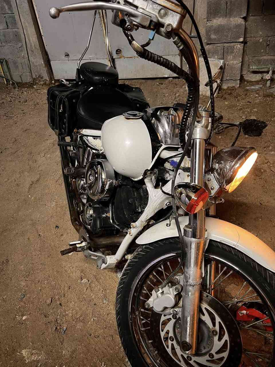 سلام عليكم ياماها دراك ستار دراجة نضيفة أمانة الله ولمحرك ولمكينة كلش قوية وصارت عليهة إدامة كاملة من كابريتر جوينات بلكات تنضيف عميق تبديل دهن امزويل جديد دراجة خير من الله كهربائيات شغالة نكرة سلف مكاني بغداد العبيدي الشهداء الثانية قرب مدرسة حسين كريدي ابيعلك من الباب دراجة مامرقمة مكاتبة ومنفيس فقط سعر الدراجة مليون و300وهاذة رقمي ***********
