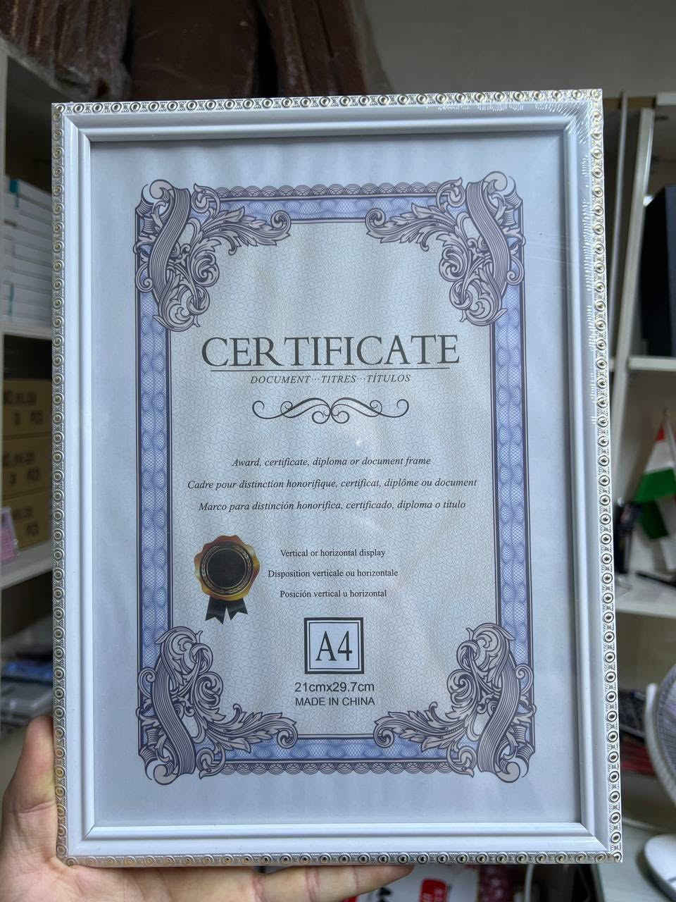 اطار صور A4 خلف ستاند 😍😍

كود:3-1538
عدد كارتون:48
سعر كارتون:
سعر درزن:
__________
***********
***********

https://t.me/zanyar2stationery/8994
