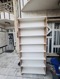 3رفوف لبيع سعر مناسب  العنوان بغداد الحرية  07853909465