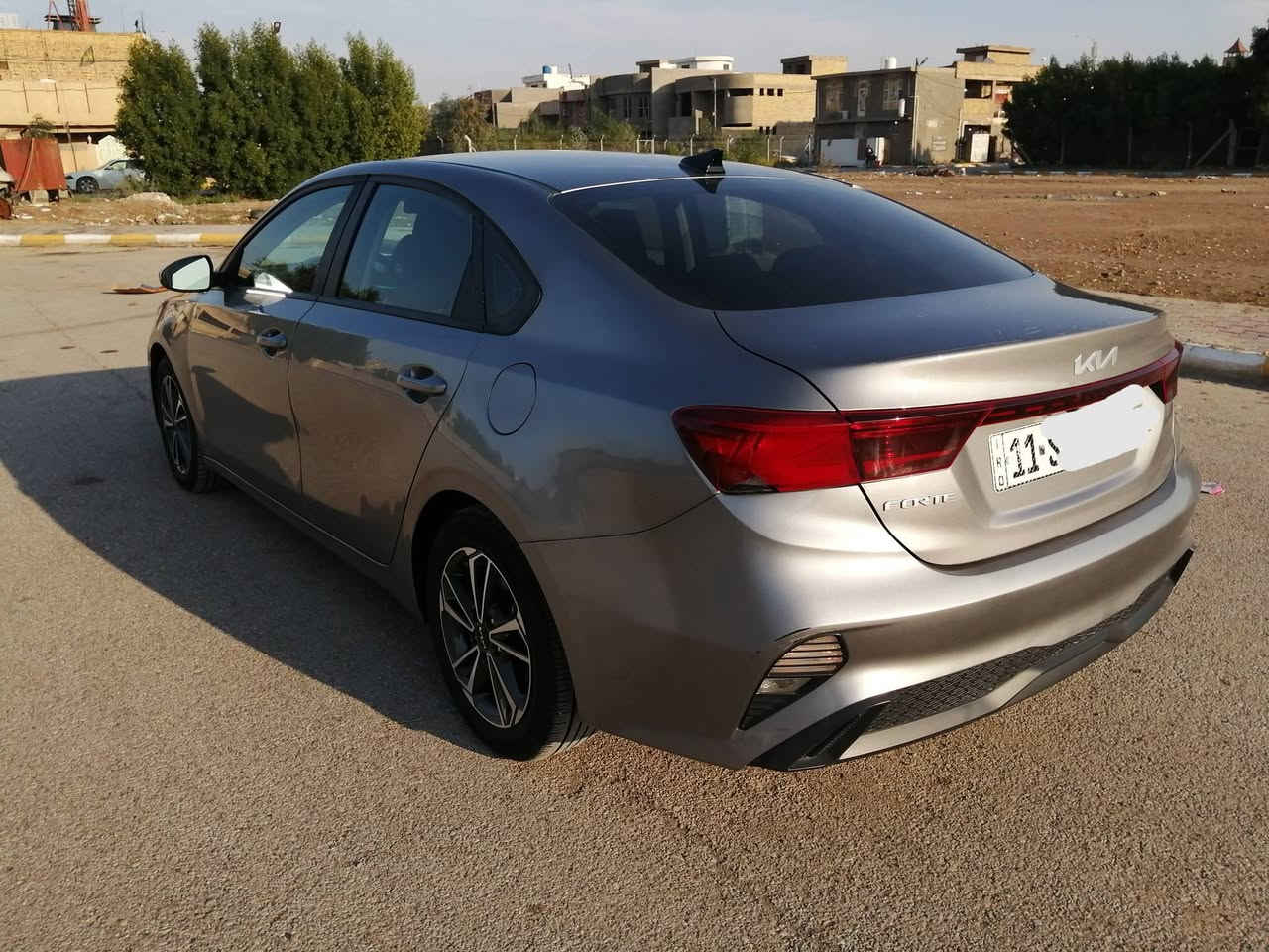 الحمد لله الذي حمد نفسه قبل أن يحمده الحامدون وأثنى على آلائه قبل أن يثني عليه المثنون والصلاة والسلام على الذي يُنادي يوم القيامة (أمتي أمتي).
مسؤولو الگروب المحترمون، سلام من الله عليكم ورحمة منه تعالى وبركات، تكرماً لا امراً...
عرض سيارة للبيع في گروبكم المحترم، السيارة نوع فورتي موديل ٢٠٢٢، وارد أمريكي، ماشية ٥٤ ، رقم بغداد حرة، محرك ٢٠٠٠، رقم دولي هزة جاهزة، من أراد صور الحادث في أمريكا رقم الشاصي مرفق ضمن المنشور،، فيها صبغ في جهة السائق، السيارة بحالة جيدة جداً ولا ينقصها أي شيء، السعر ١٥٠ $، للإستفسار الإتصال على الرقم ***********، العنوان :كوت، داموك، الحقوقيين، شارع عمارة كاظم عبيد، علماً أن البائع غير متواجد على الفيس ومن الله التوفيق والسداد.
