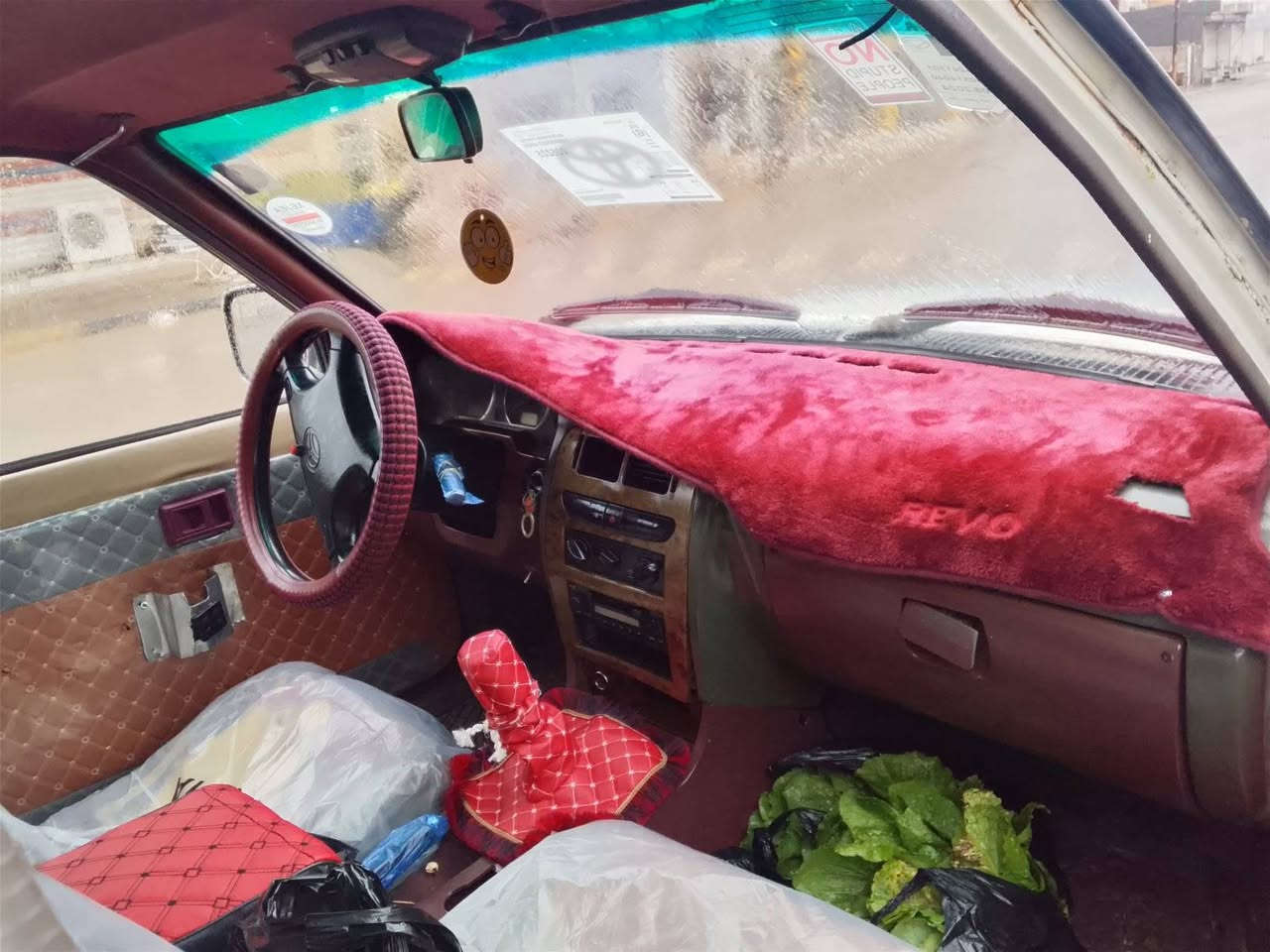 سلام عليكم دير بيكم صيني للبيع موديل 2008رقم دولي سياره جاهزه كير محرك حداديه تخم تاير مكفول سنوي جديد سعر41.  ***********
