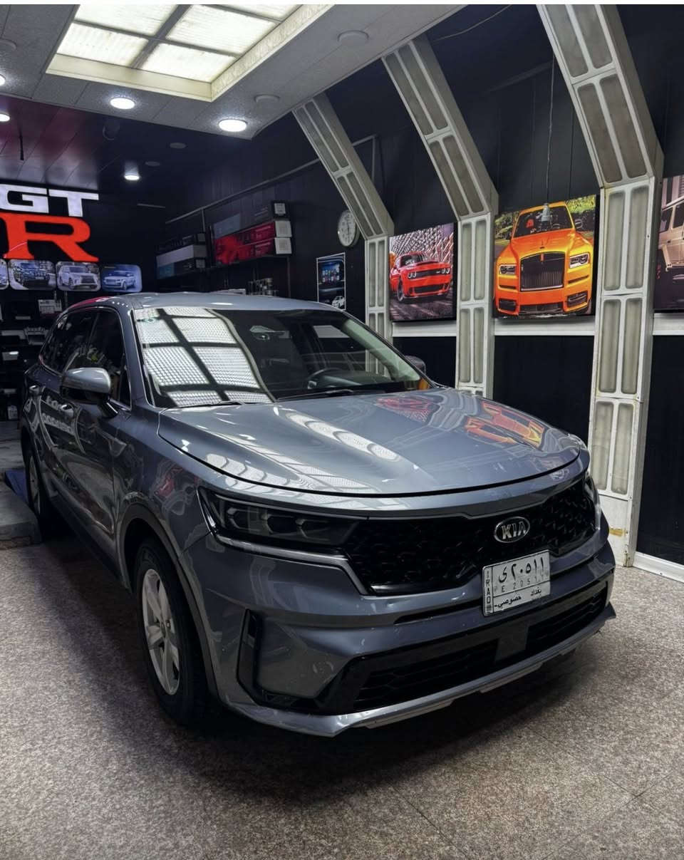 سلام عليكم  للبيع كيا سورنتو موديل 2021 ضرر دعاميه خلفيه وجنطه بارد الصور مرفوقه بلمنشور  
ويبيها بلعراق صبغ جاملغ خلفي وباب خلفي كلير فقط 
7 راكب 
4 سلندر 
شاشه 
كامره 
حساس 
فور ويل 
رقم بغداد تحويل ثاني يوم 
السعر170  مجال بسيط رجاء الشراي يتصل 
الخاص مغلق 
***********
