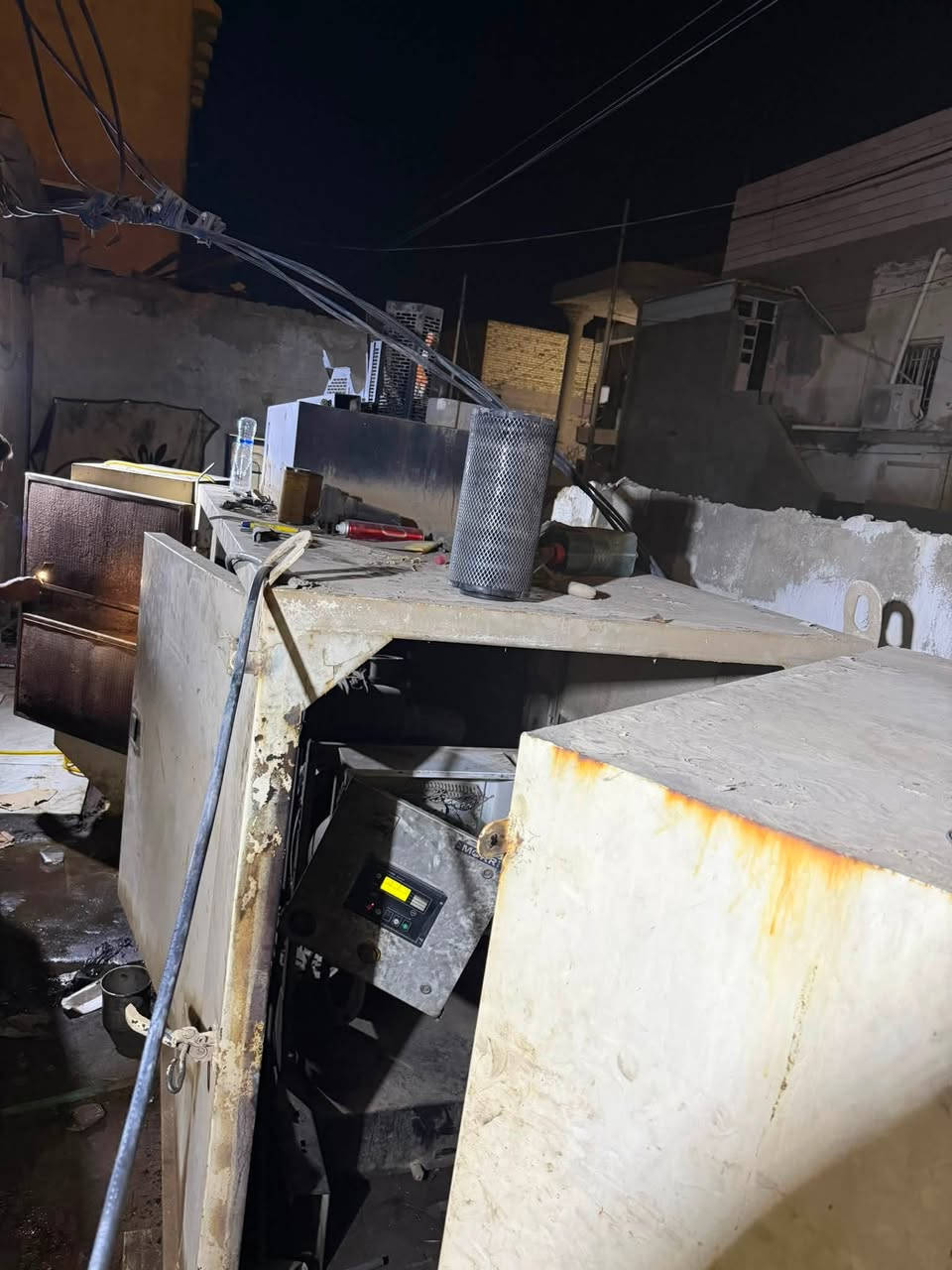 مولده للبيع بيرنكز ١٠٠ كيفي تجي شوف شوفت عينك تفحص شغاله بس يرادله ترتيب وغسل مكاني ديوانيه  الرقم ***********
