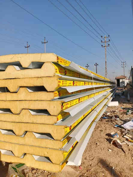 سلام عليكم/سندويج للبيع في الزبير بصره مقابيل شركة النرجس يوجد جديد +مستعمل جميع المقاييس بسعار مناسبه هاتف/*********** نحن في خدمتكم
