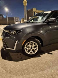 كيا سول • ٢٠٢٤ • ماشيه ٢١٠٠٠ كم