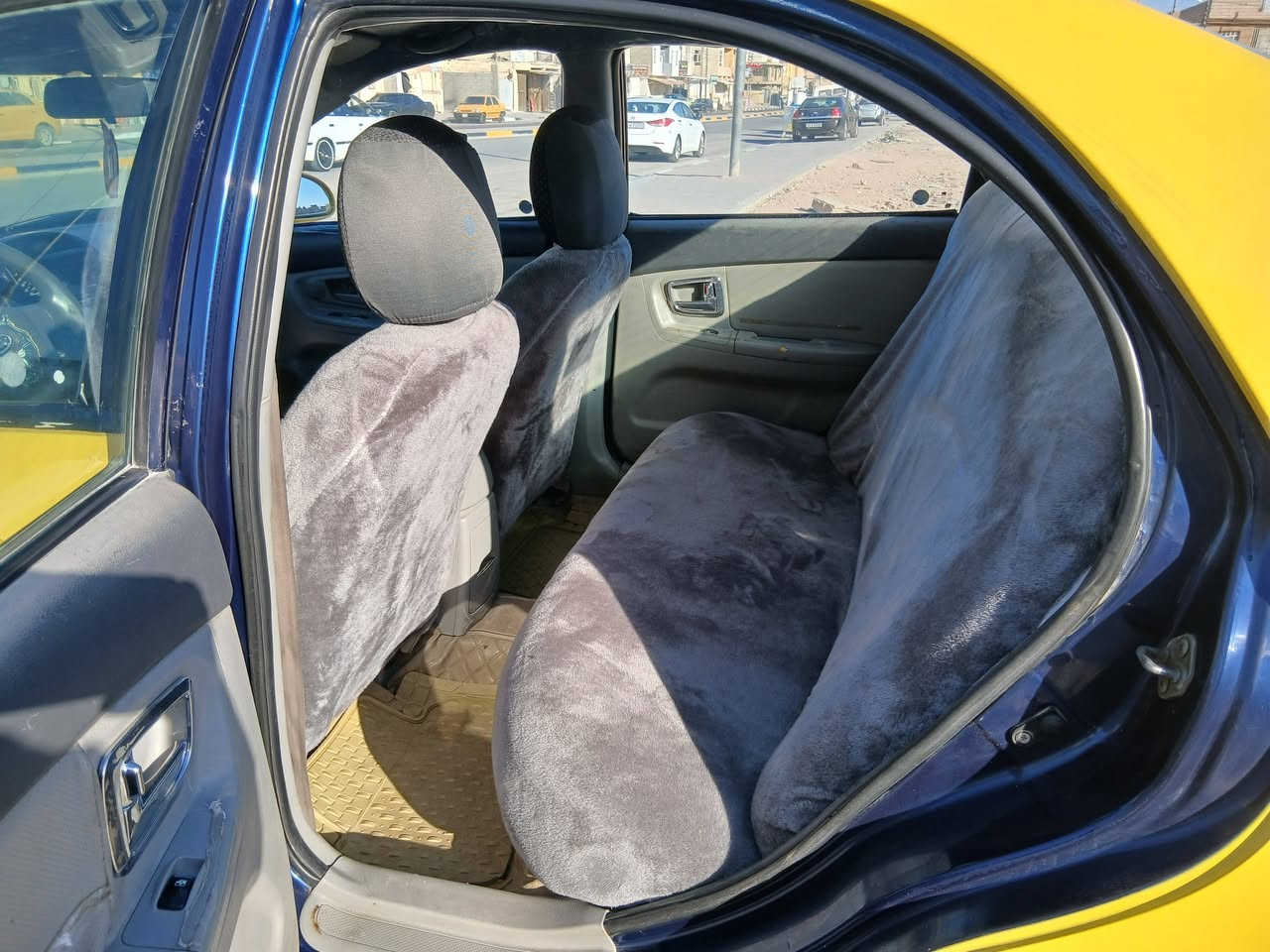 للبيع كيا سبكترا ٢٠٠٨ رقم كربلاء انكليزي مصفره هيئه محرك ٢٠٠٠ الكير والمحرك جيد جدأ تبريد شغال السعر ٧٨ورقه وبيها مجال الاتصال ***********
