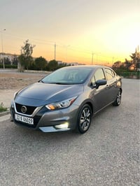 نيسان فيرسا • ٢٠٢١ • بدون صبغ